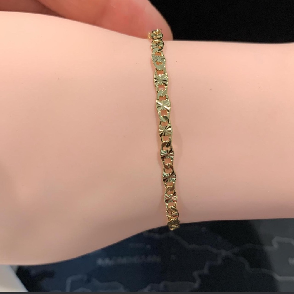 Charming Gold Kids Bracelet